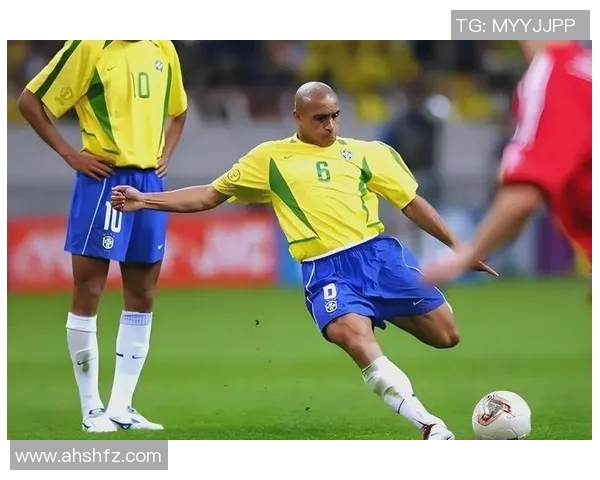 巴西足球明星的辉煌历程与传奇瞬间全景展示